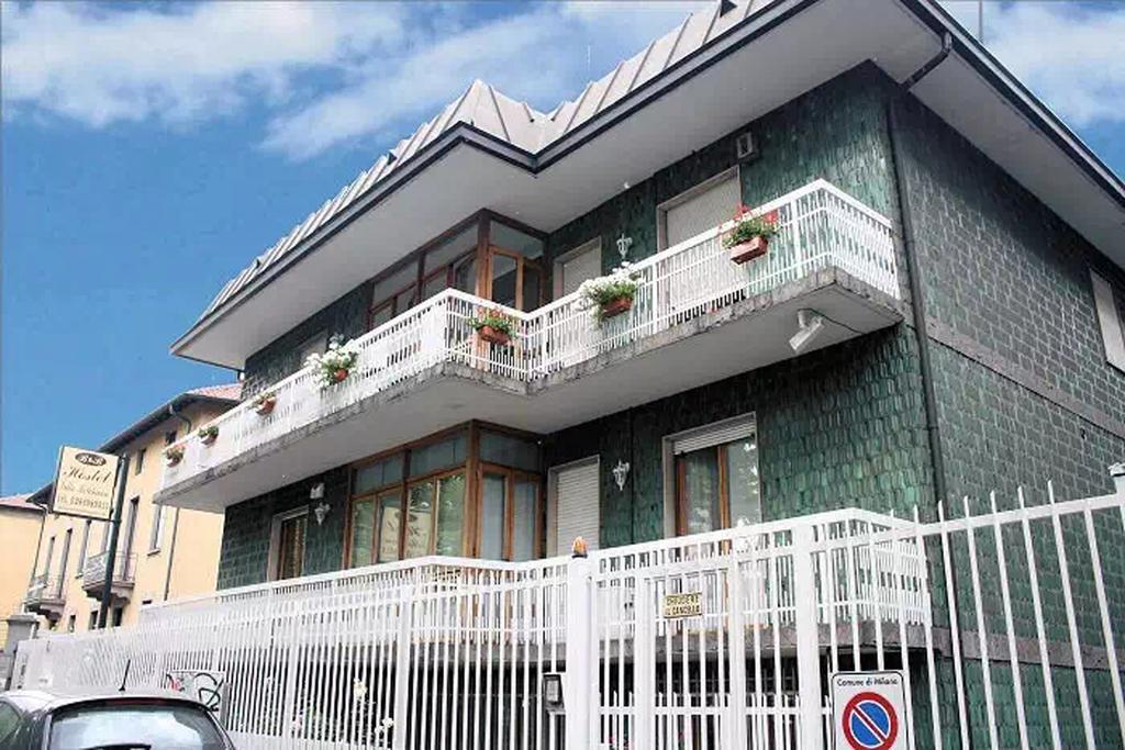 Villamelchiorre 1 ميلان المظهر الخارجي الصورة